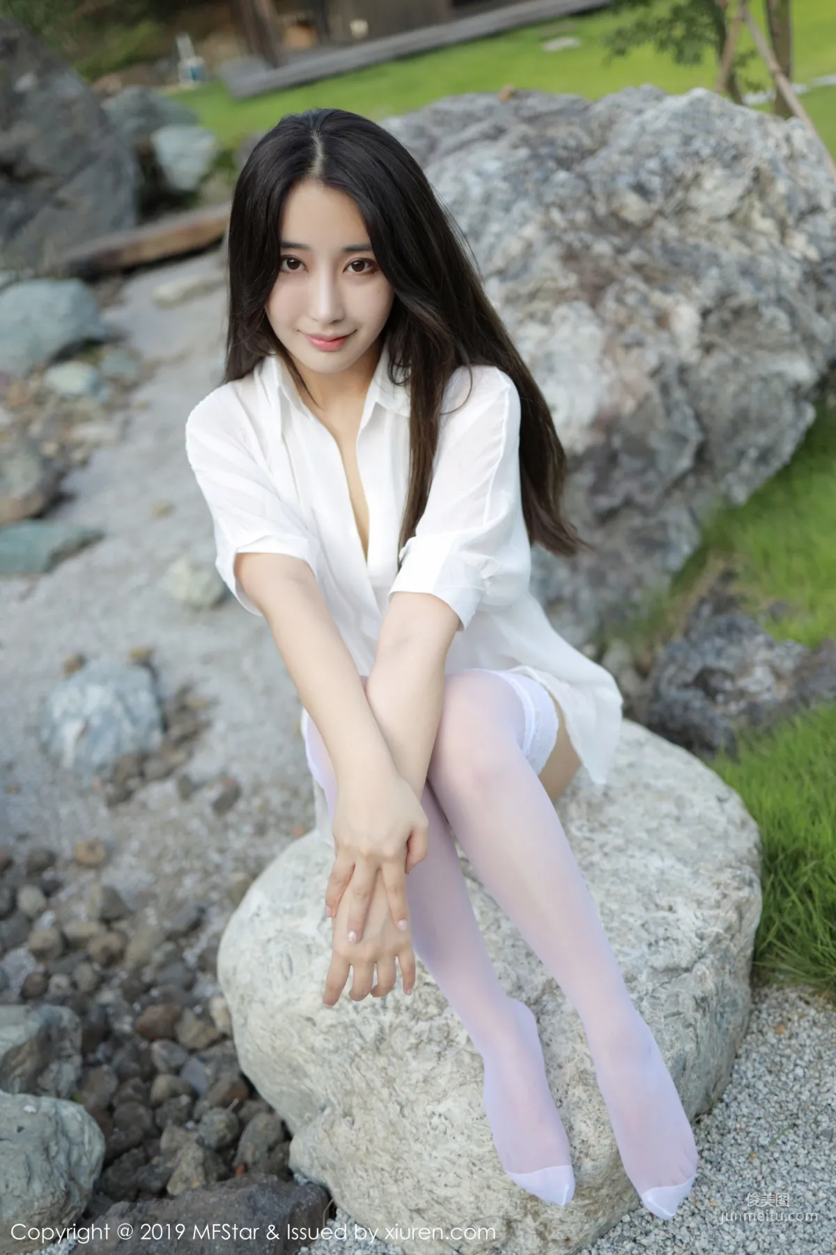 Betty林子欣《極品白襯衫女郎》 [模範學院MFStar] Vol.219 寫真集 11