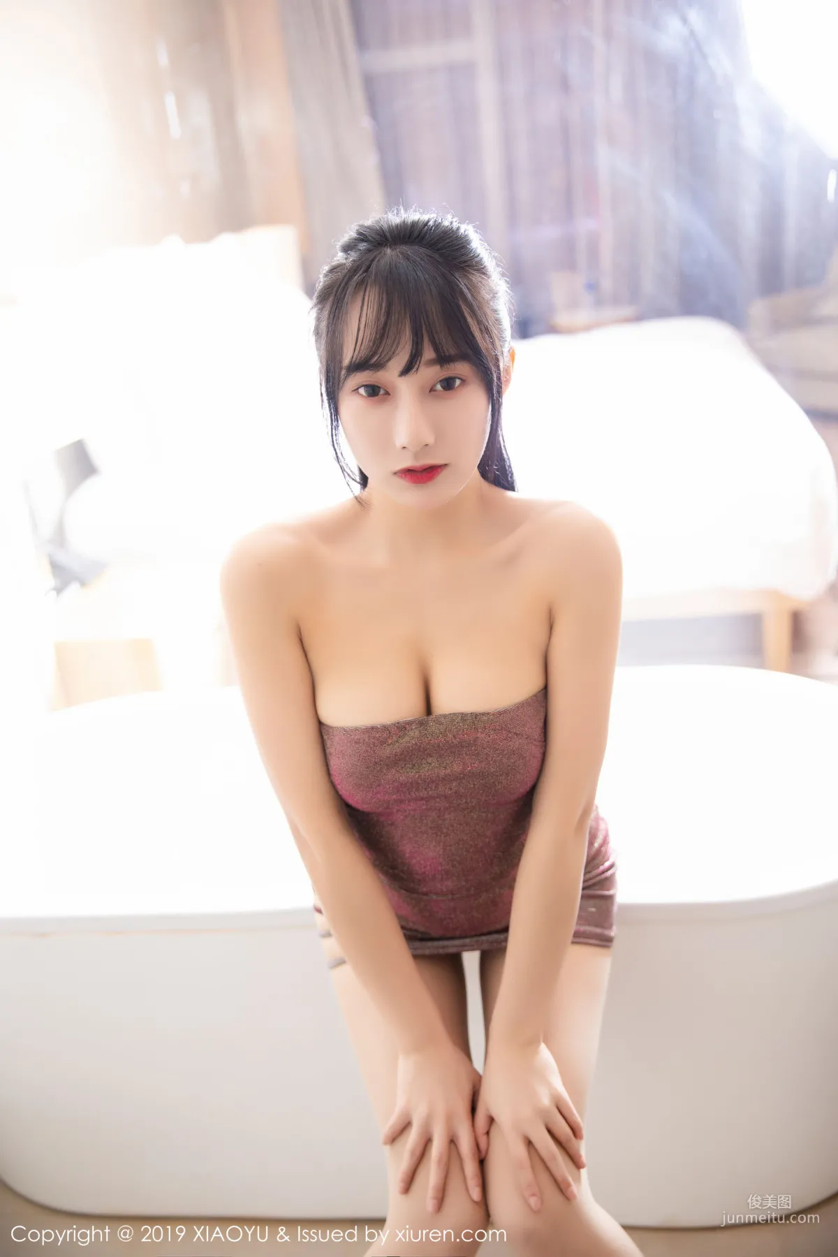 何嘉穎《性感肉絲吊襪美腿系列》 [語畫界XIAOYU] Vol.159 寫真集 26