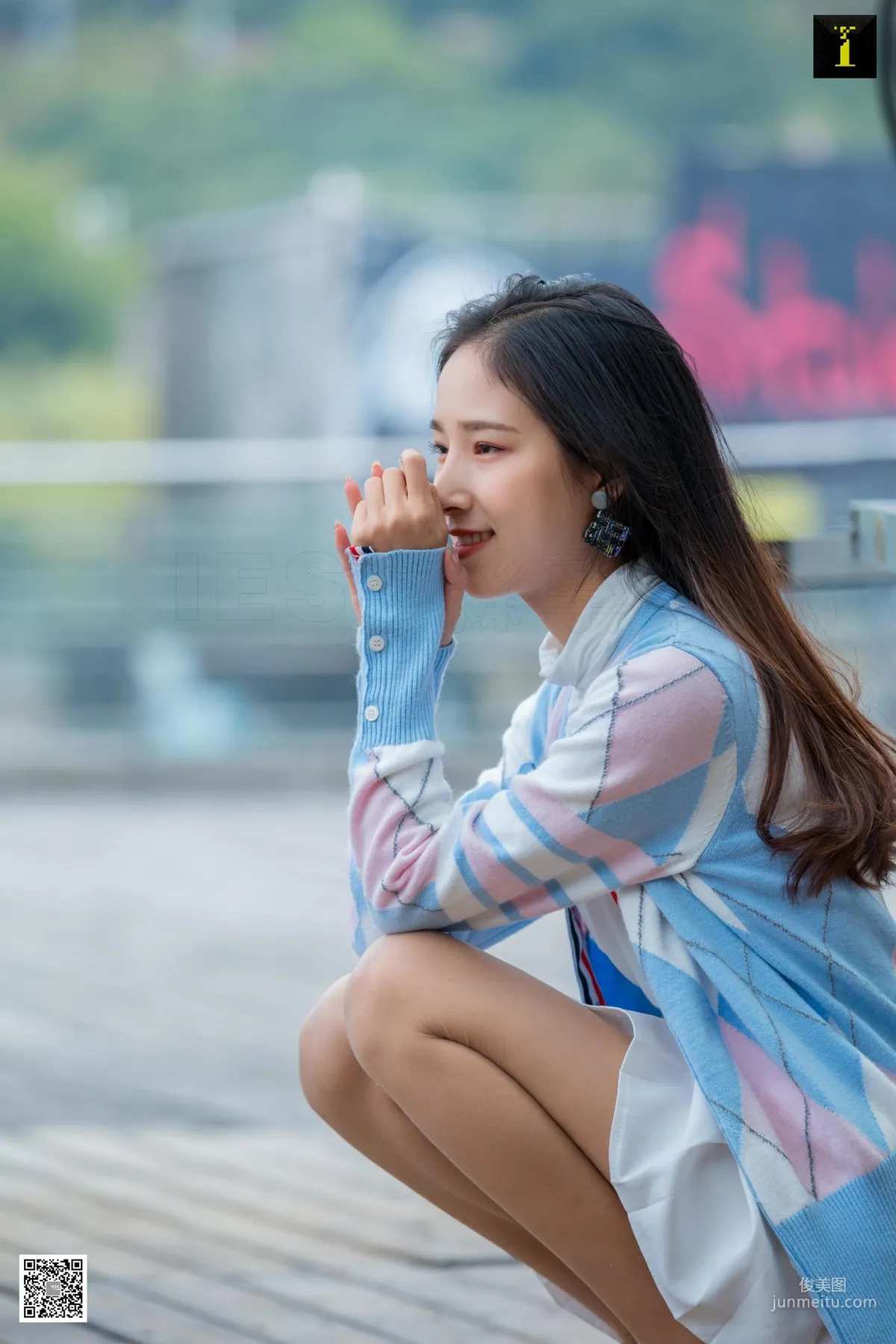 美子 《美子的燦爛笑容》 [異思趣向IESS] 美腿絲足寫真集 10