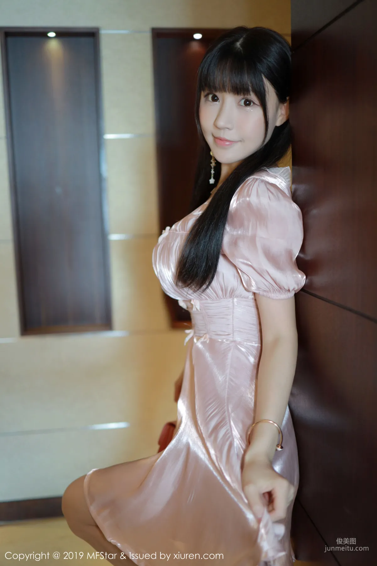 Flower朱可兒《從入門到室内的私房魅惑》 [模範學院MFStar] Vol.217 寫真集 11