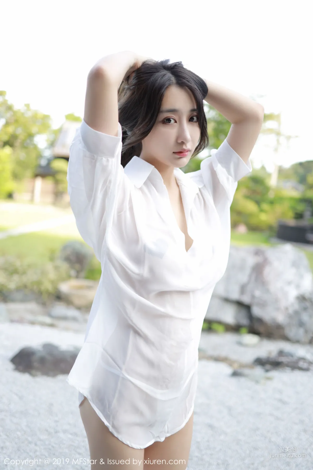 Betty林子欣《極品白襯衫女郎》 [模範學院MFStar] Vol.219 寫真集 8