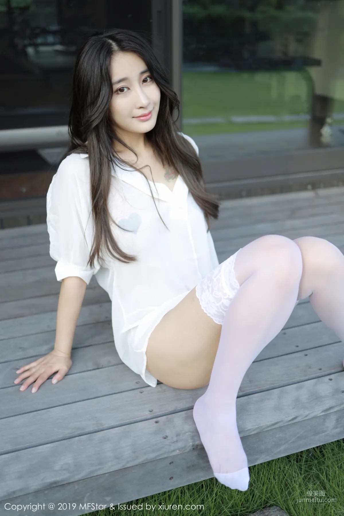 Betty林子欣《極品白襯衫女郎》 [模範學院MFStar] Vol.219 寫真集 39