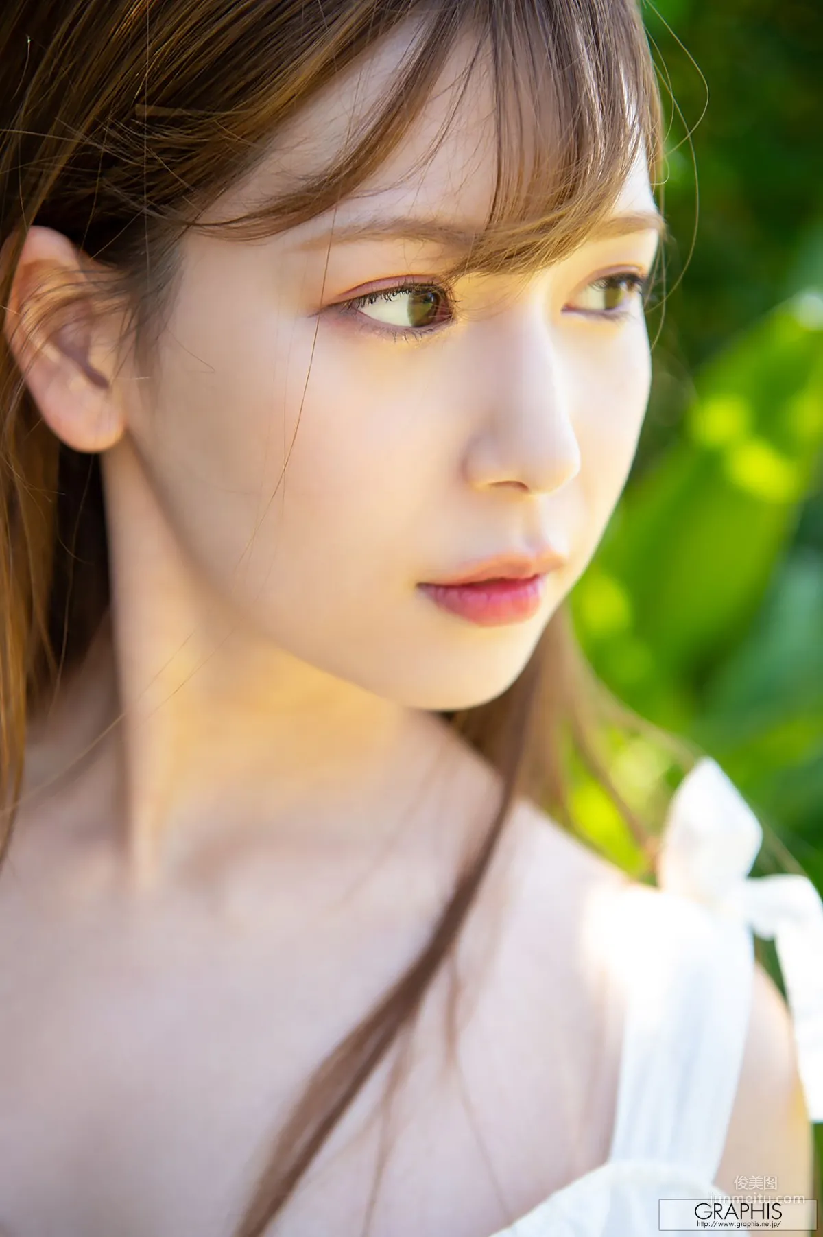 明里つむぎ(明里紬)《Moment》 [Graphis] Special Gravure 写真集8