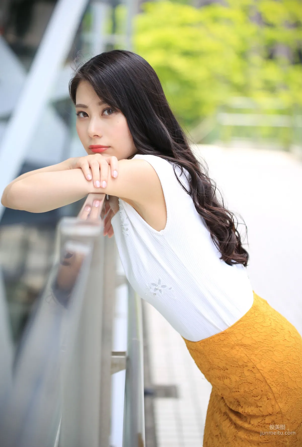 Sumire Jelly すみれゼリ 野乃すみれ《Healthy OUTIE》 寫真集 7