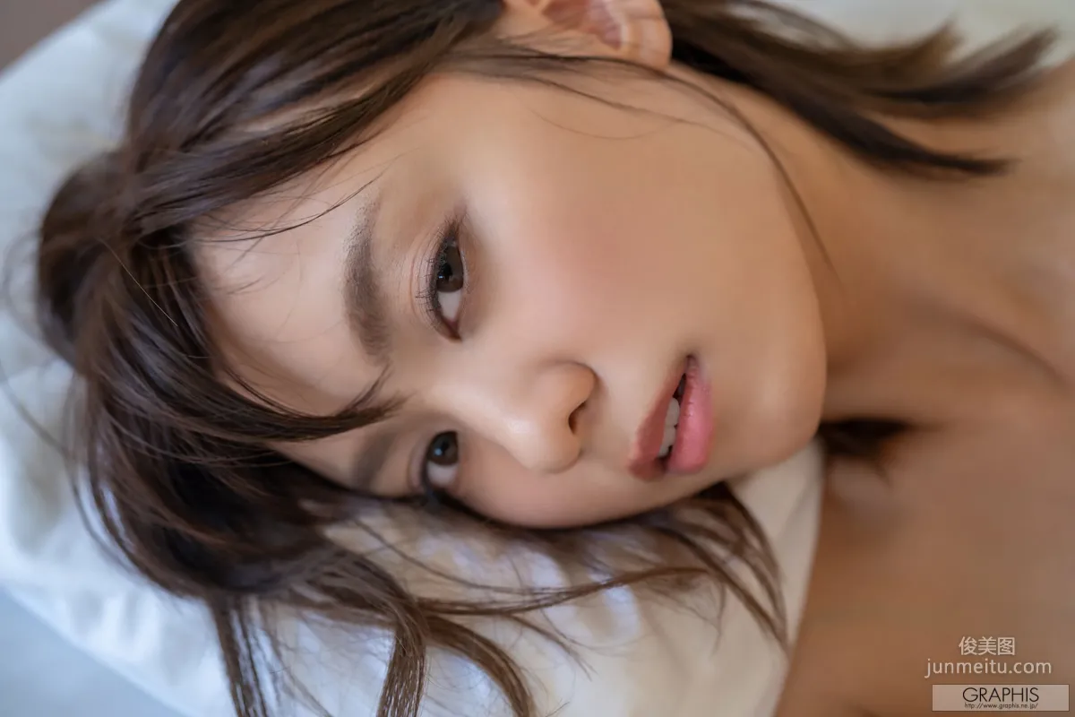 もなみ鈴(萌波鈴) Suzu Monami [Graphis] First Gravure 初脫ぎ娘 No.167 寫真集 52