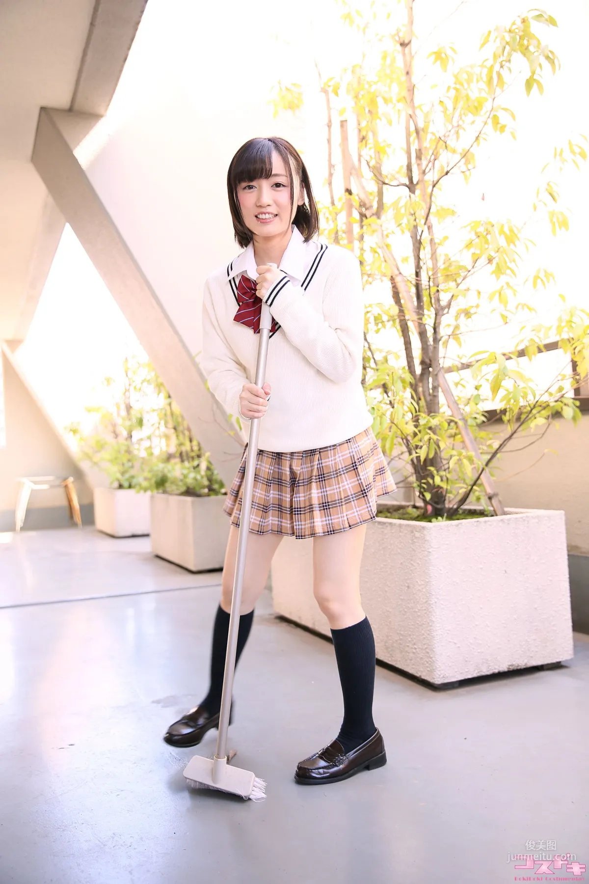 [Cosdoki] 桃井さくら momoisakura_pic_seifuku1 寫真集 55