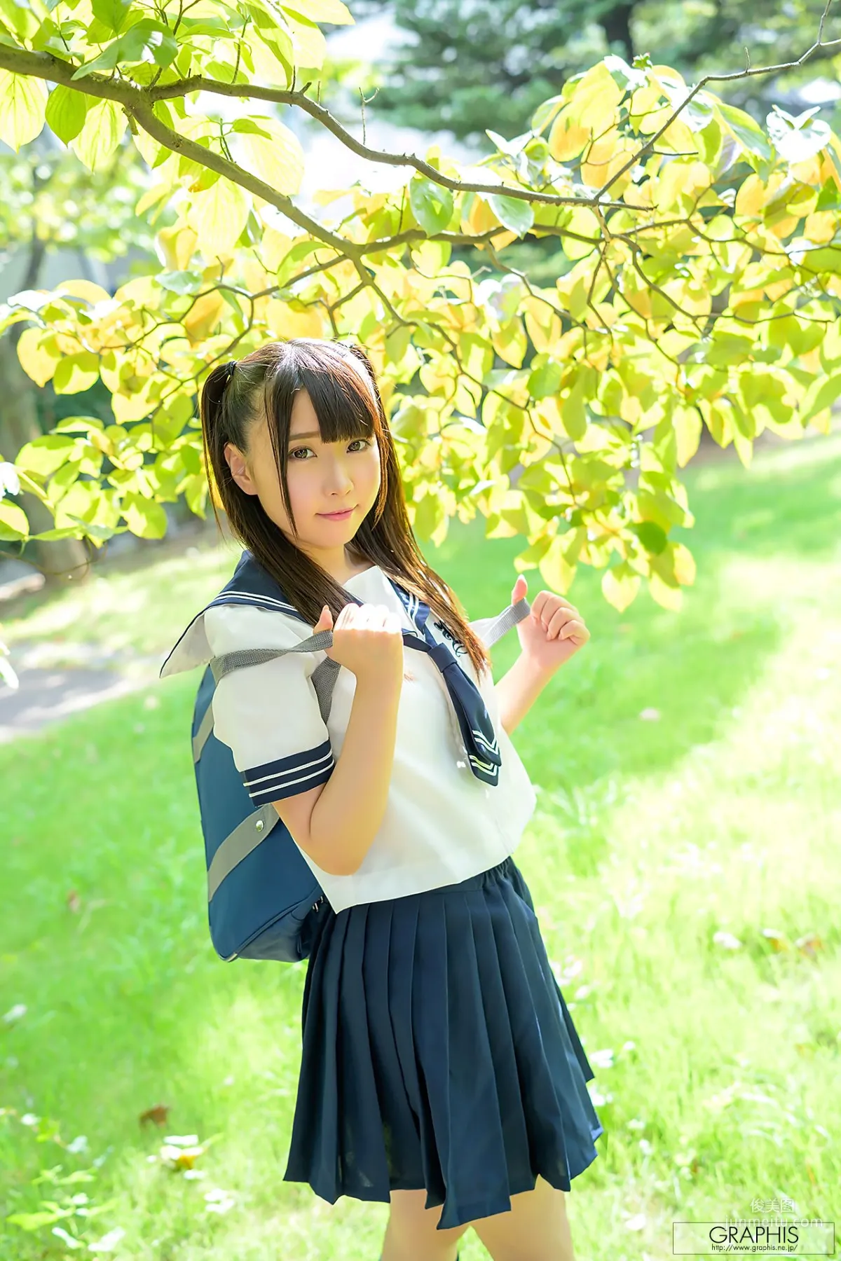 夢見照うた(夢見照歌)《Innocent Girl》 [Graphis] Special 寫真集 12