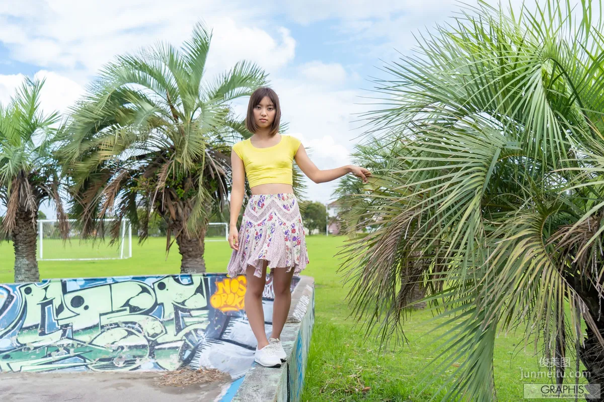 もなみ鈴(萌波鈴) Suzu Monami [Graphis] First Gravure 初脫ぎ娘 No.167 寫真集 5