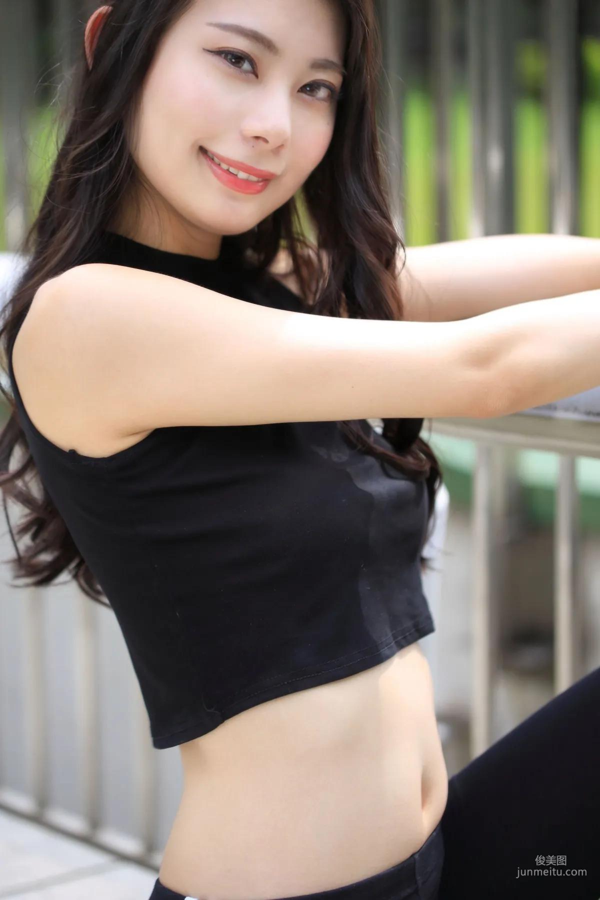 Sumire Jelly すみれゼリ 野乃すみれ《Healthy OUTIE》 寫真集 30