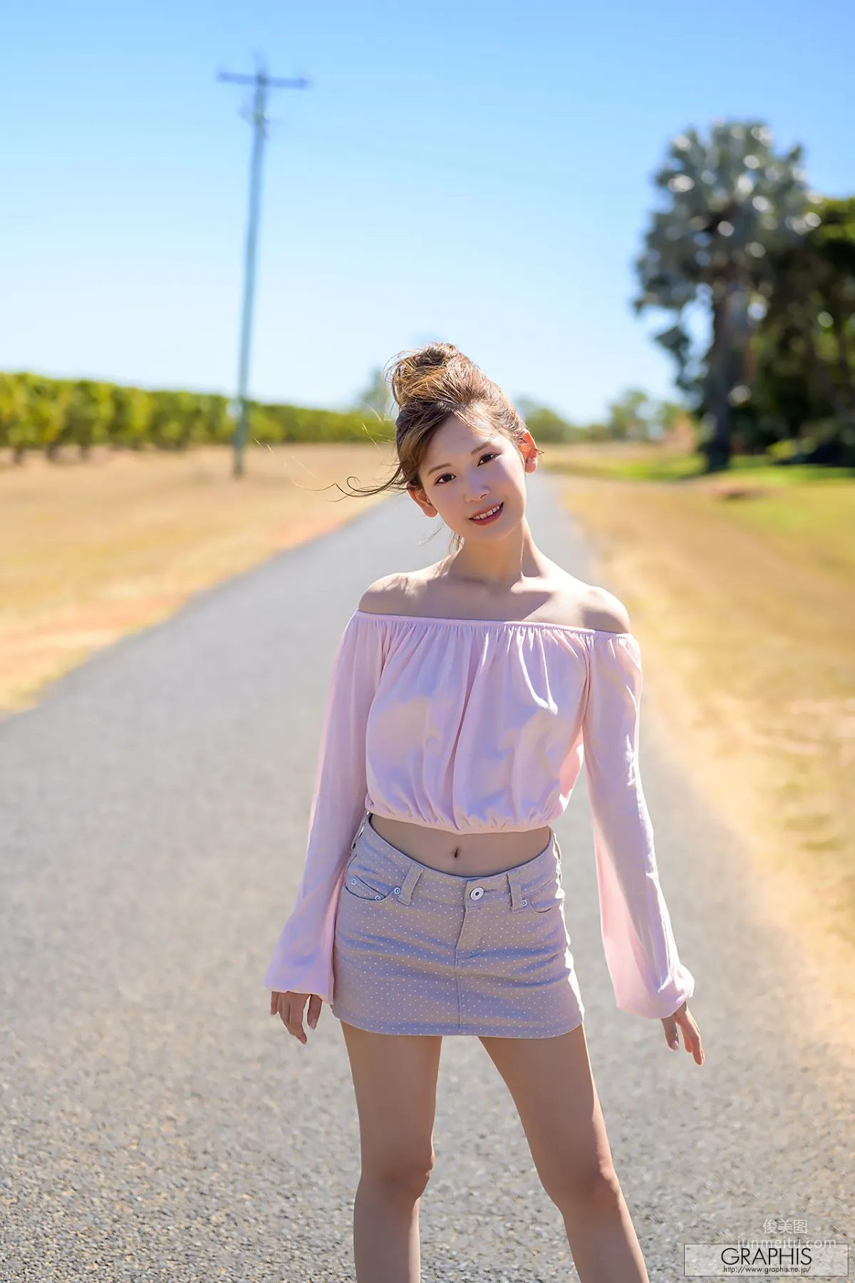 明里つむぎ(明里紬)《Moment》 [Graphis] Special Gravure 写真集52