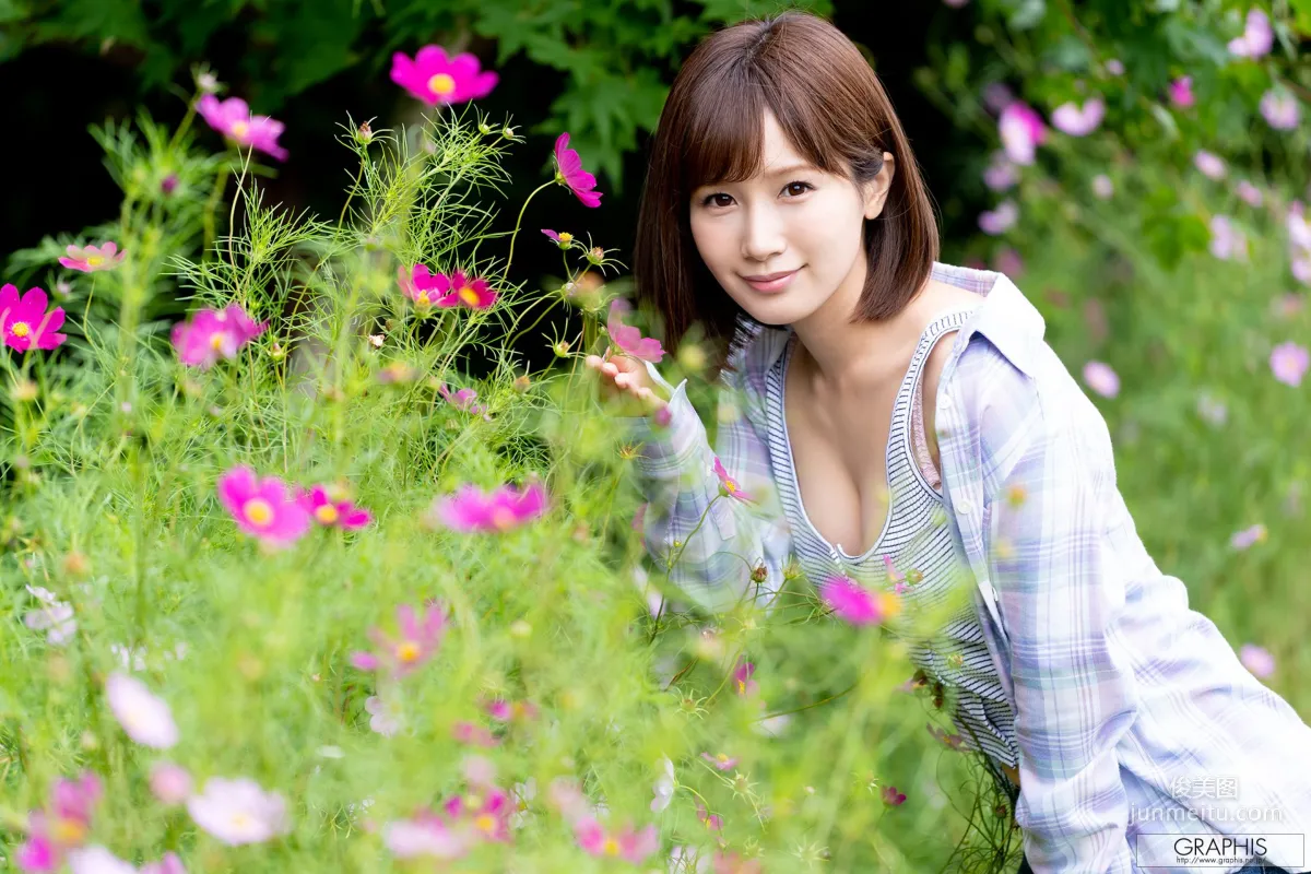小島みなみ(小岛南)《Happiness》 [Graphis] Special Gravure 写真集10