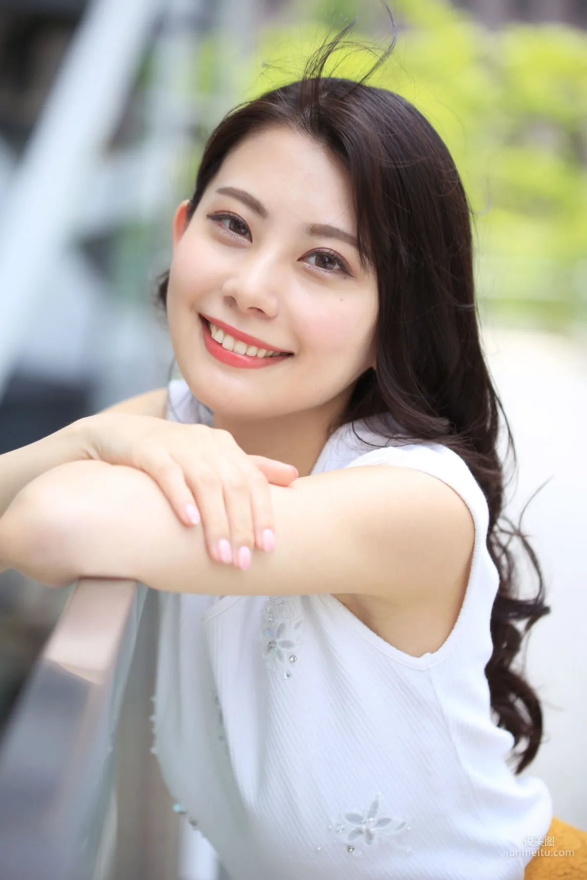 Sumire Jelly すみれゼリ 野乃すみれ《Healthy OUTIE》 寫真集 6