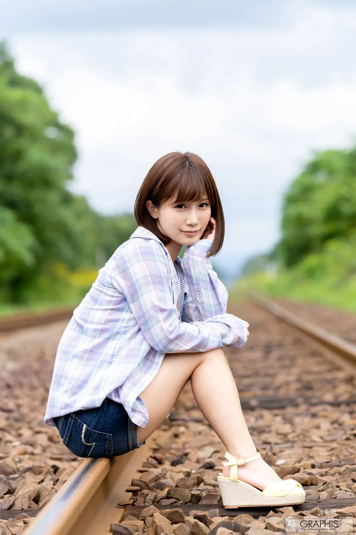 小島みなみ(小岛南)《Happiness》 [Graphis] Special Gravure 写真集2