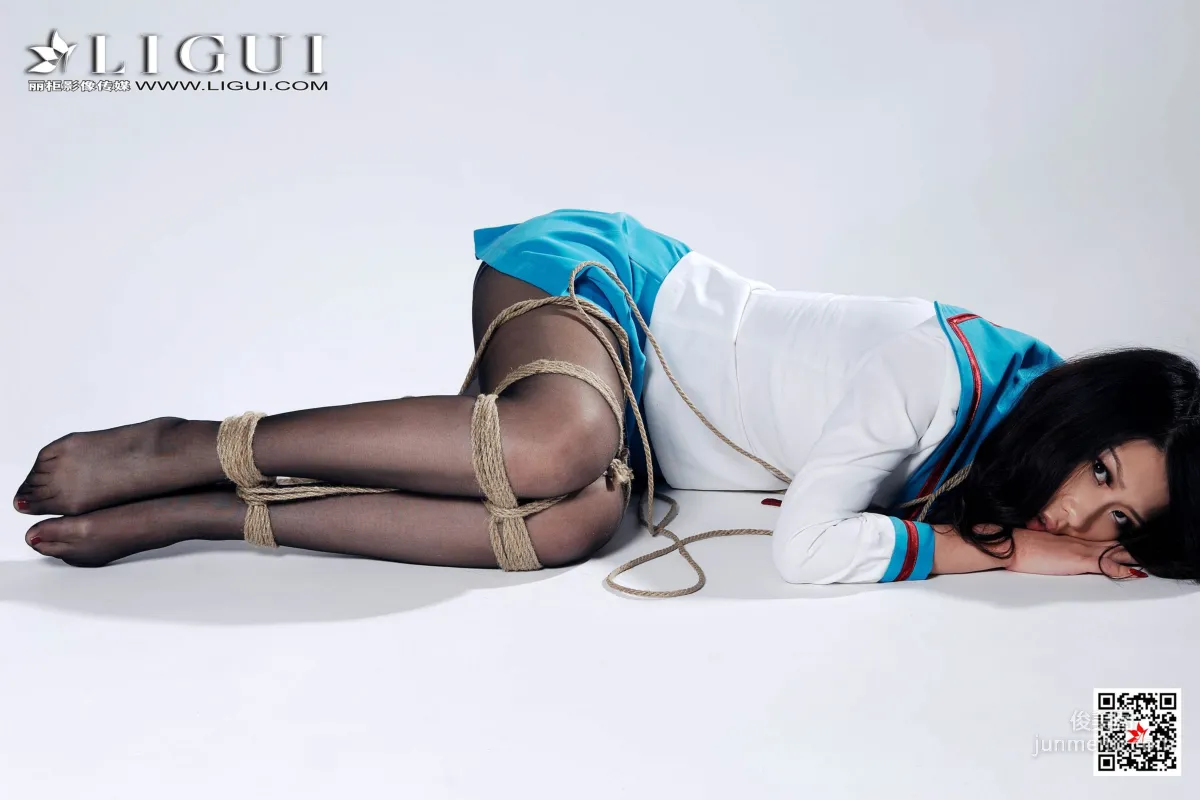 Model 幽幽《制服黑絲捆綁》 [麗櫃美束Ligui] 寫真集 37