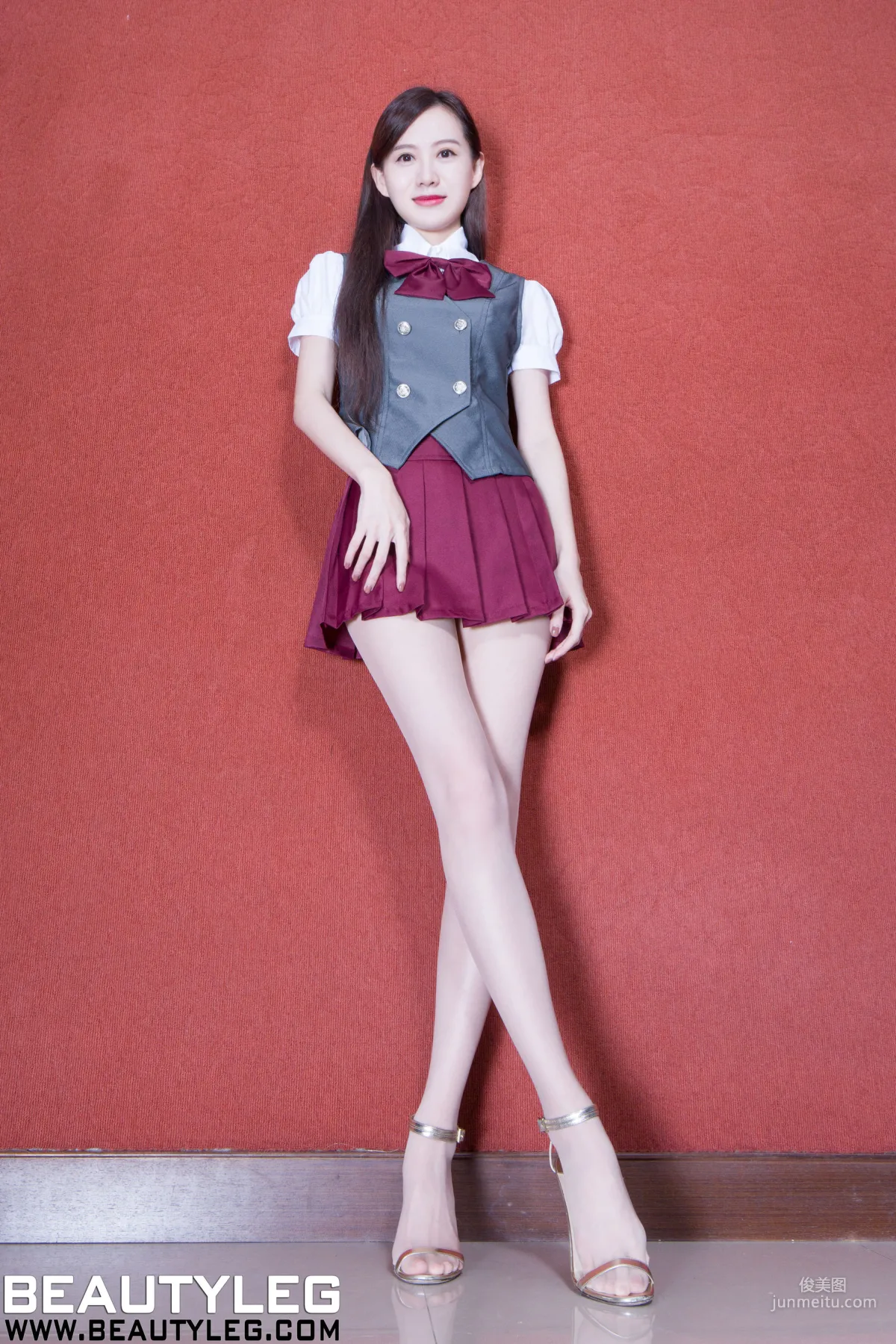 董靓予Penny《OL、制服、旗袍美腿》 [Beautyleg] No.1880 寫真集 17