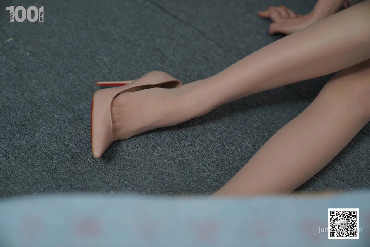 模特西瓜 《濃縮膠囊2》 [IESS一千零一夜] 寫真集 30