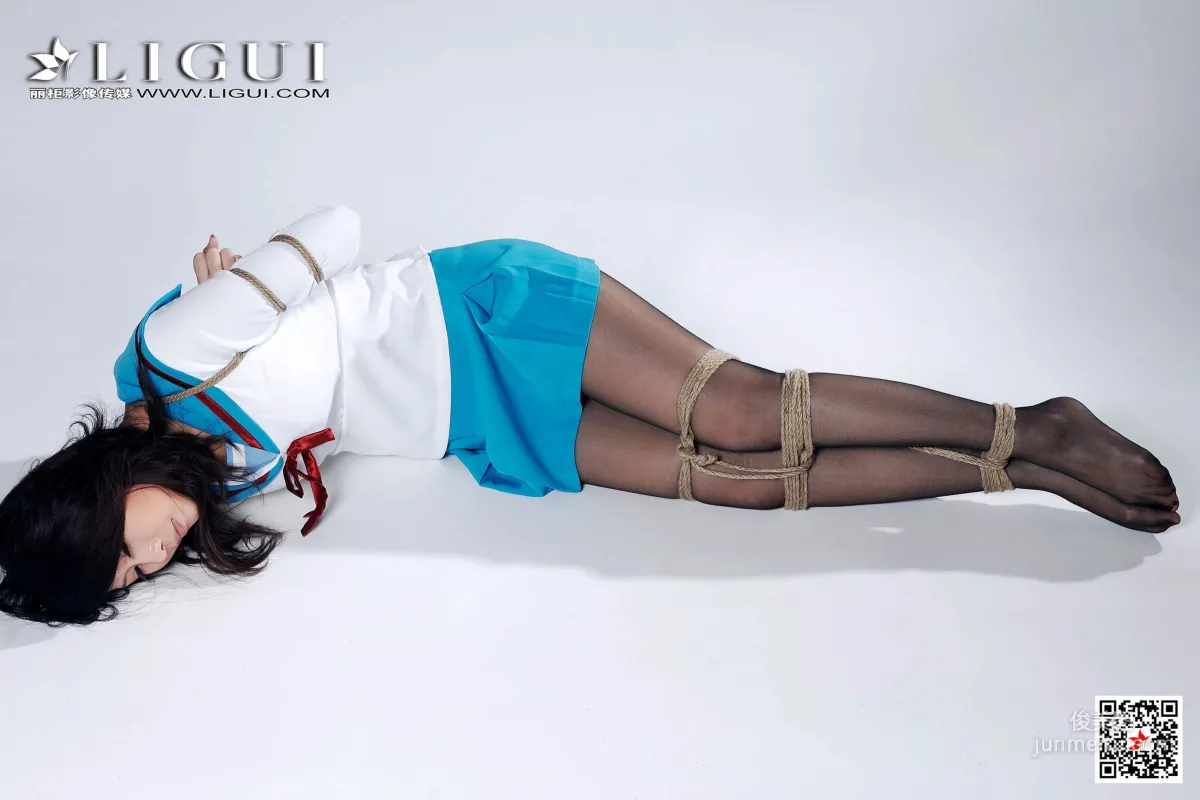 Model 幽幽《制服黑絲捆綁》 [麗櫃美束Ligui] 寫真集 40