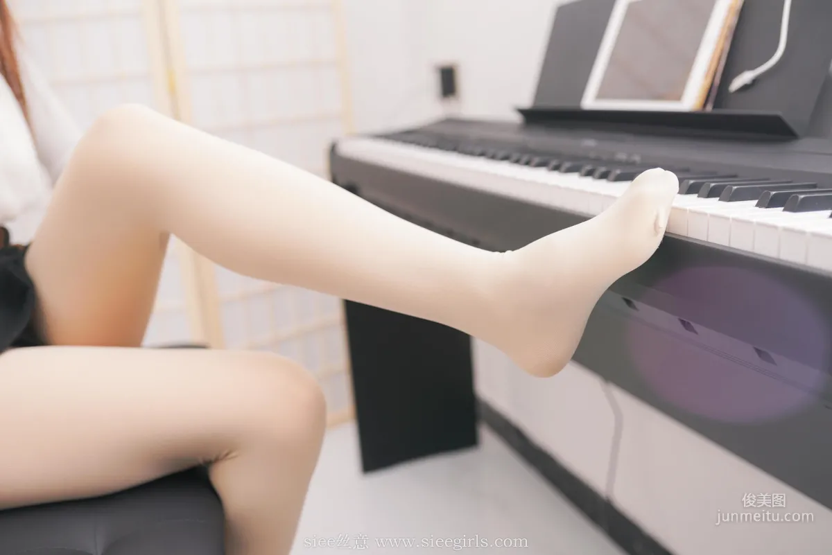 瑤瑤《傾聽沉睡的音符》 [絲意SIEE] No.409 寫真集 34