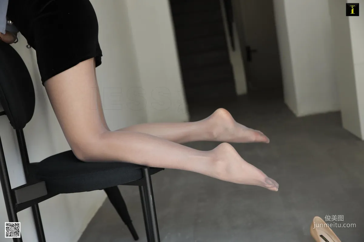 婉萍 《遛狗前的準備工作》 [異思趣向IESS] 寫真集 74