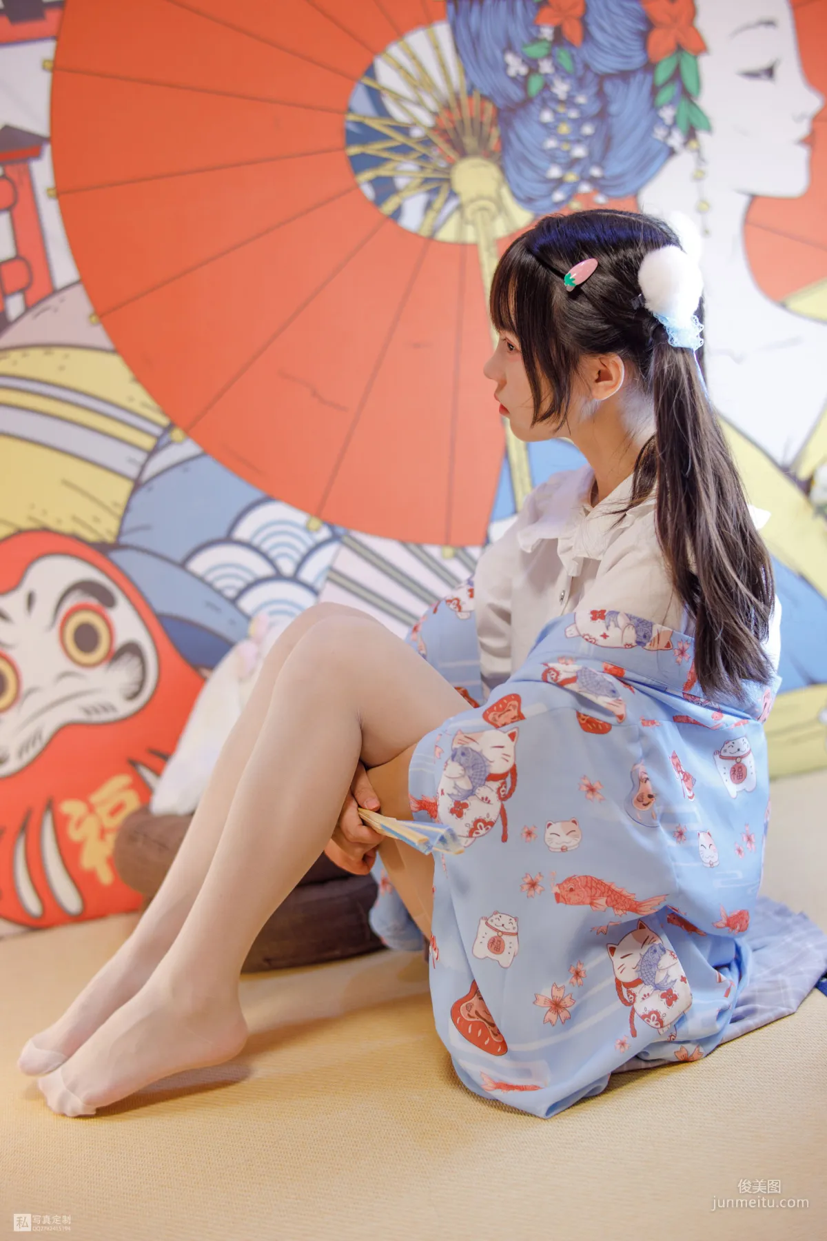 默陌《15D白丝 花里胡哨的民宿》 [森萝财团] JKFUN-027 写真集63