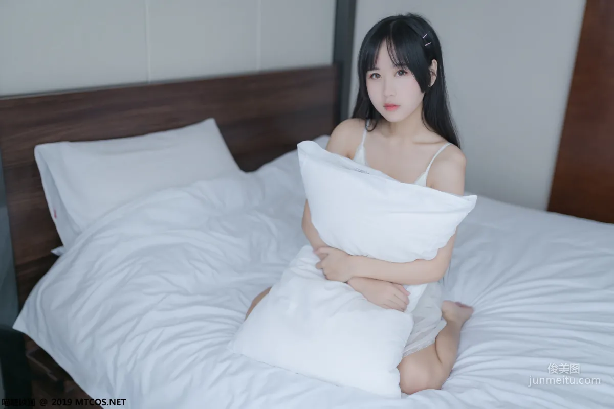 《白纱裙》 [喵糖映画] VOL.069 写真集15