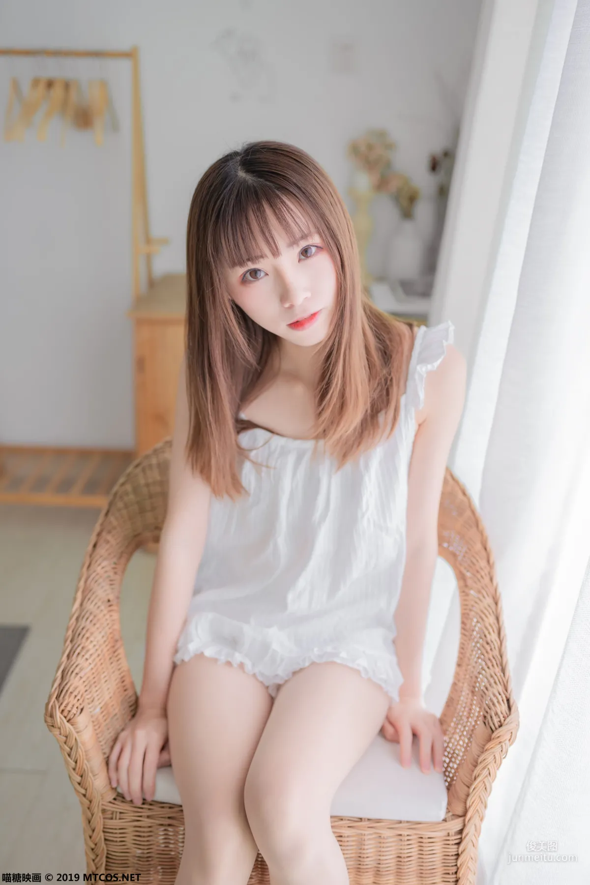《白色睡衣》 [喵糖映画] VOL.056 写真集4