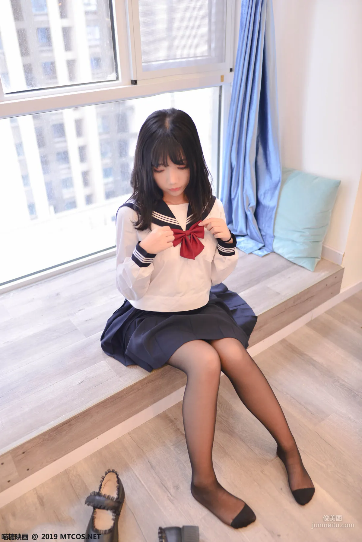 《制服下的死水库》 [喵糖映画] VOL.064 写真集6