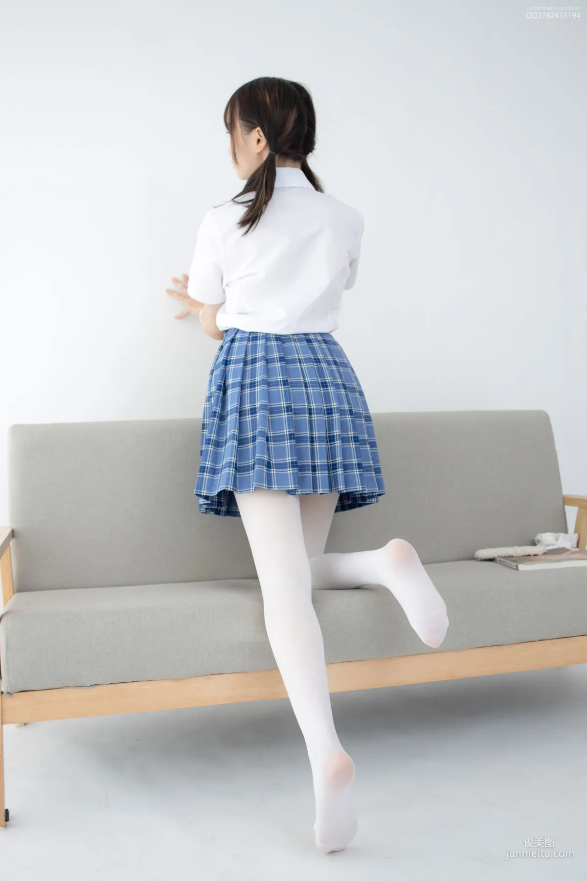 Aika《80D白丝》 [森萝财团] JKFUN-039 写真集21