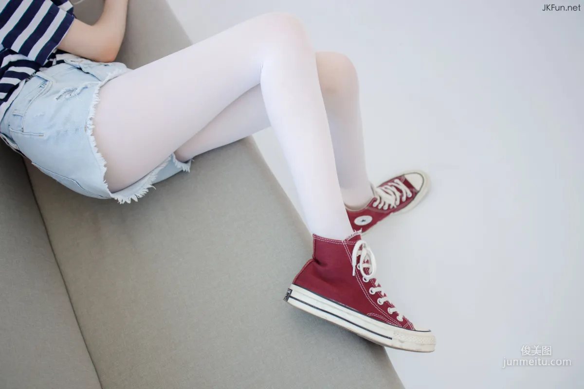 Aika《80D白丝》 [森萝财团] JKFUN-020 写真集7
