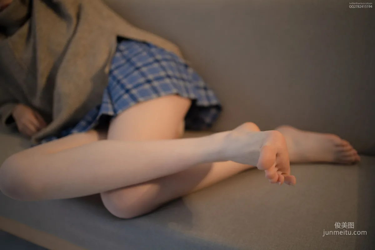 Aika《短棉袜》 [森萝财团] JKFUN-040 写真集21