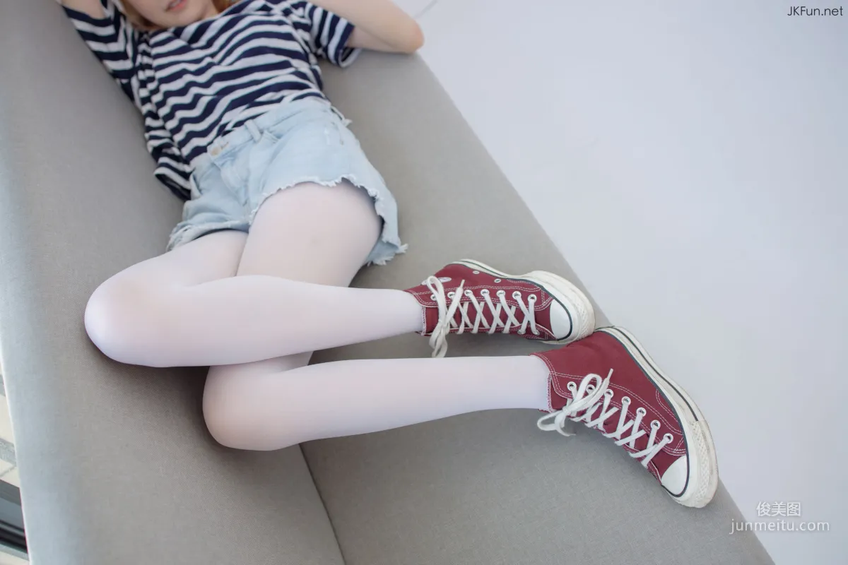 Aika《80D白丝》 [森萝财团] JKFUN-020 写真集3