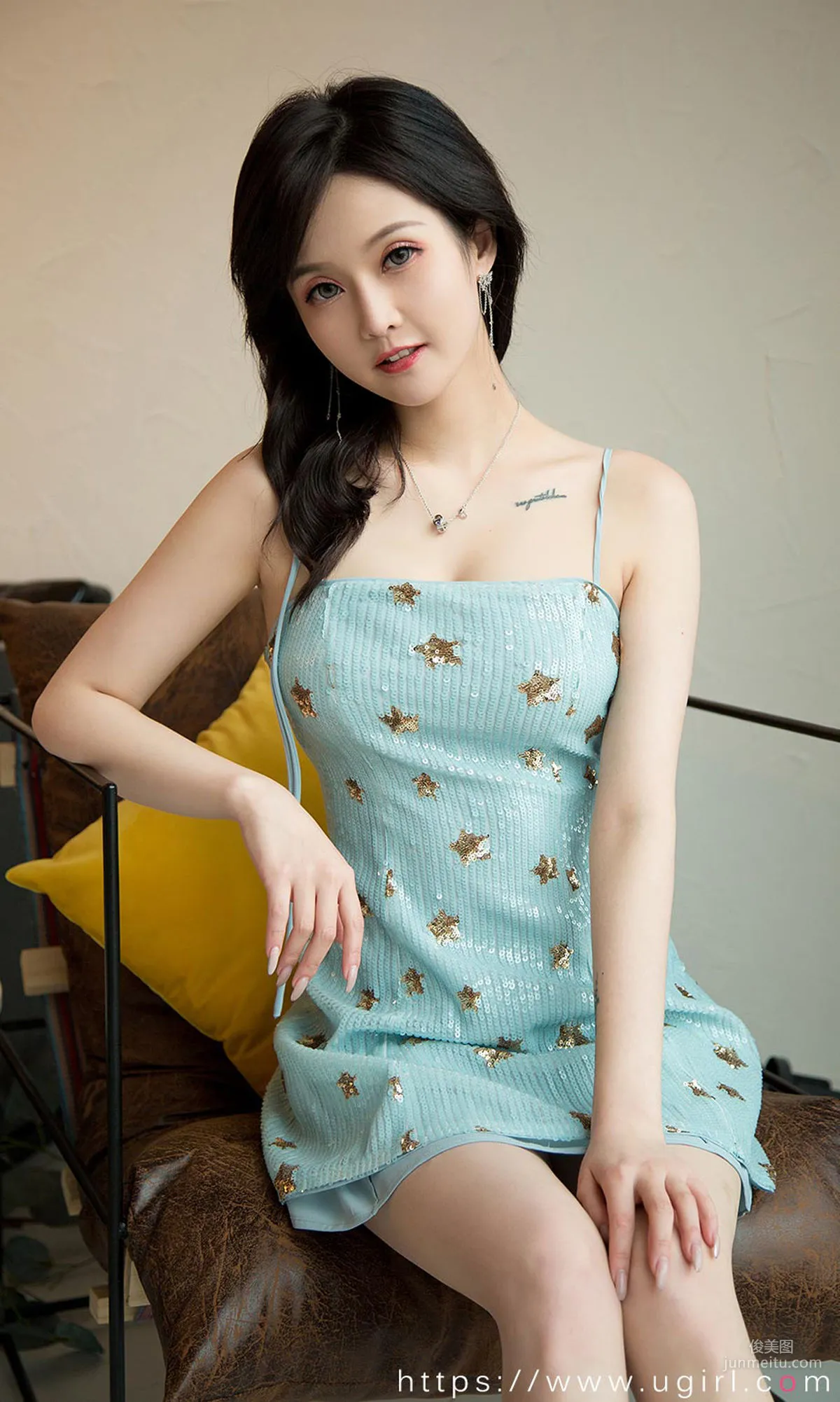 露儿《邻家甜姐儿》 [尤果圈爱尤物] No.1751 写真集9