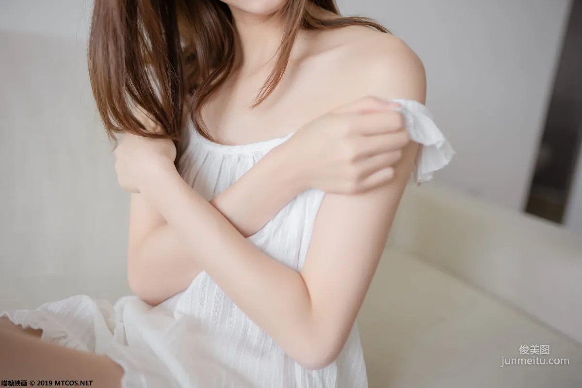 《白色睡衣》 [喵糖映画] VOL.056 写真集45