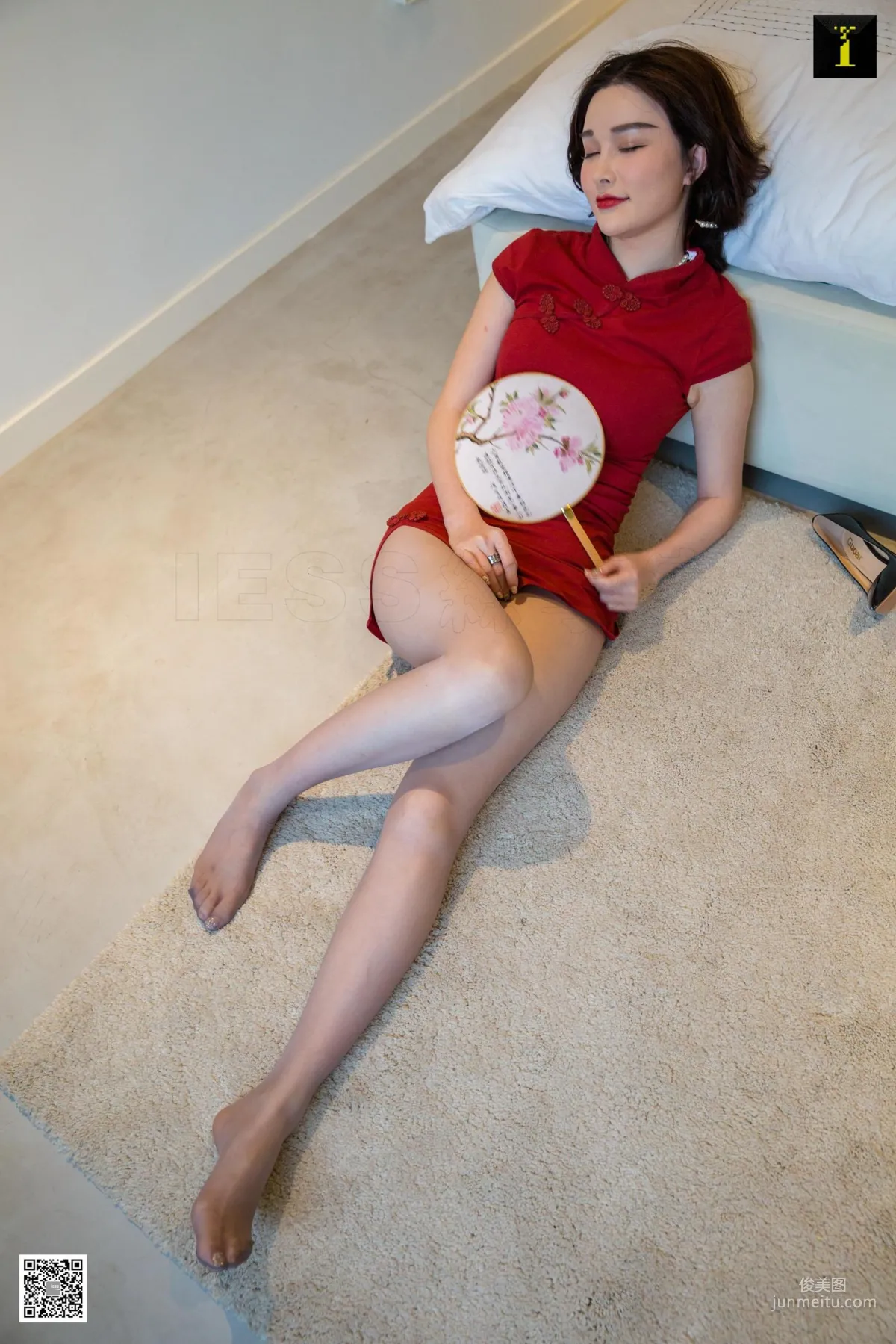 喵姐 《醉酒的紅旗袍》 [異思趣向IESS] 寫真集 36
