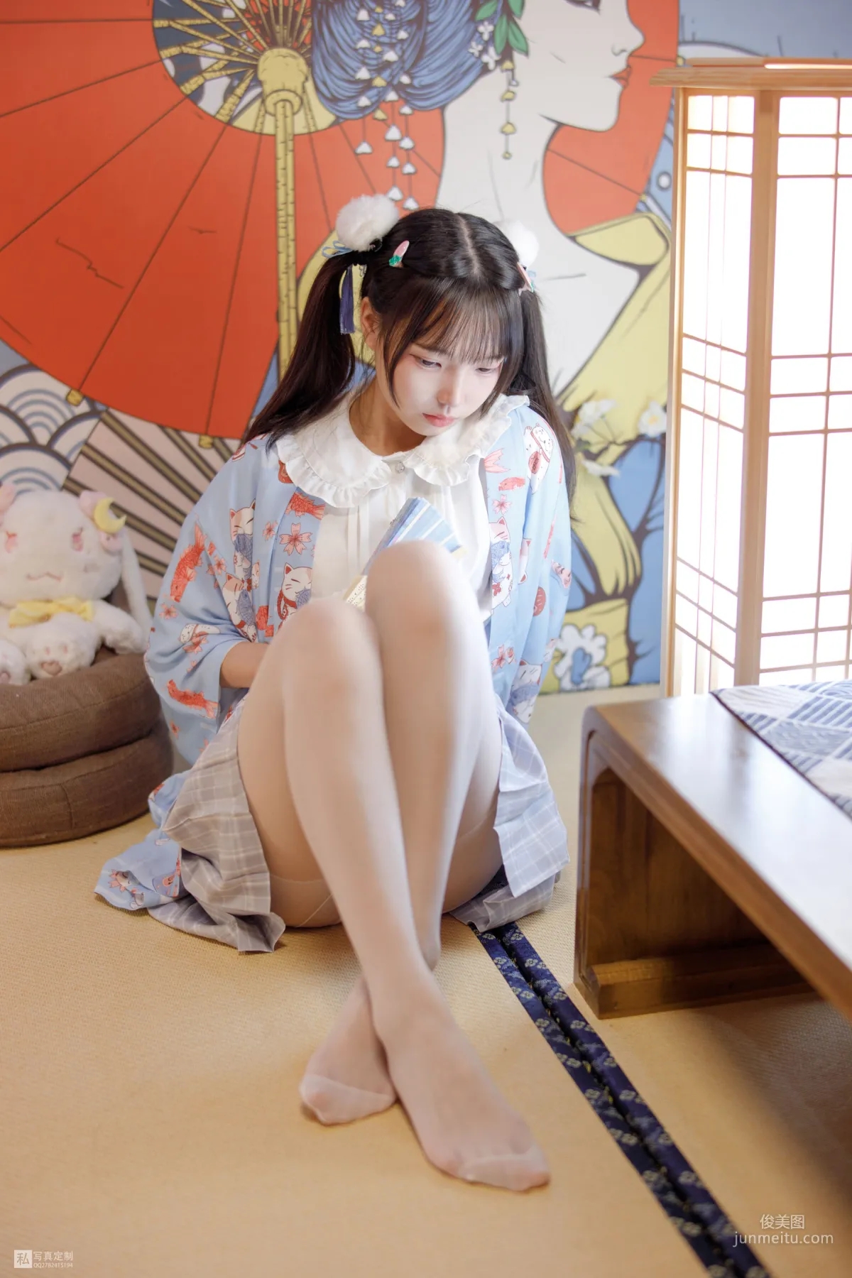 默陌《15D白絲 花裡胡哨的民宿》 [森蘿财團] JKFUN-027 寫真集 56