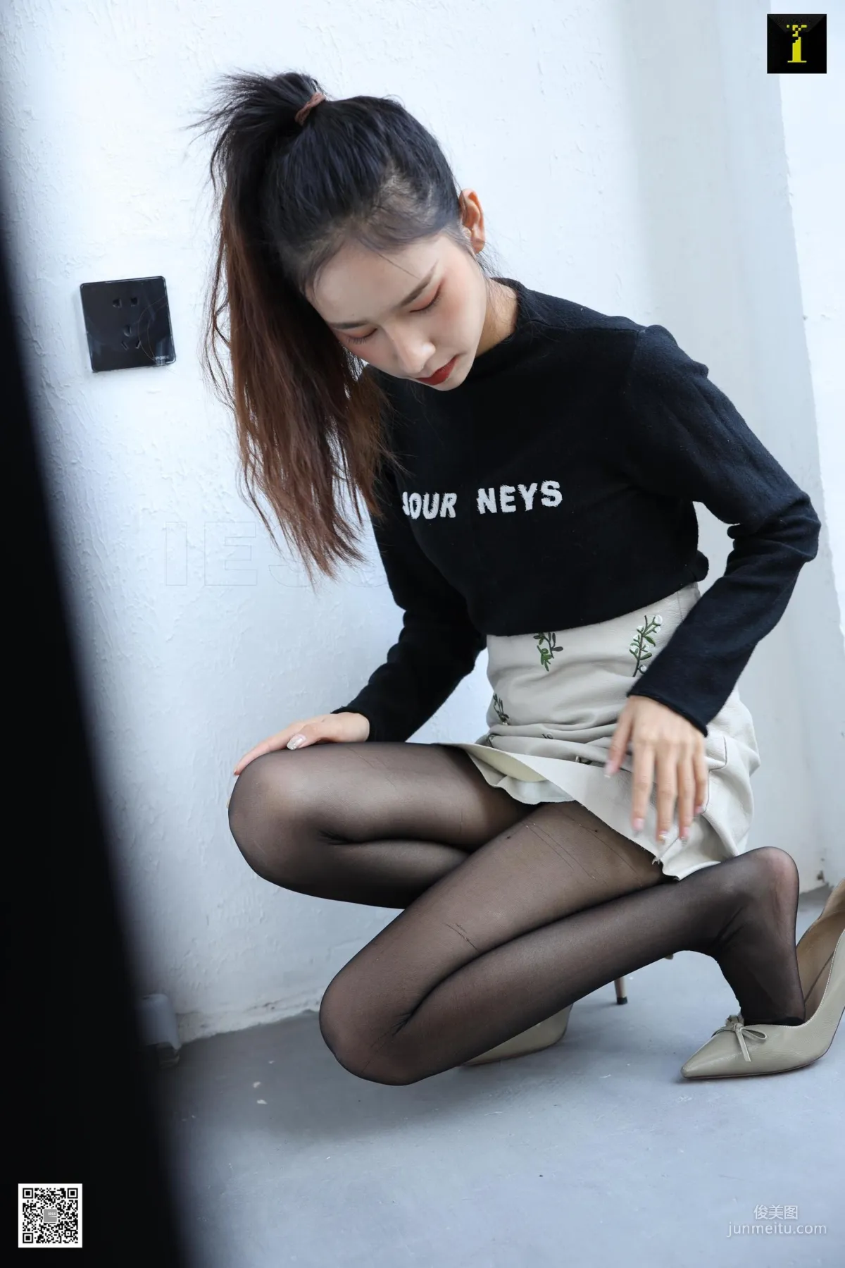 美子 《吉普賽風格的美子》 [異思趣向IESS] 寫真集 17