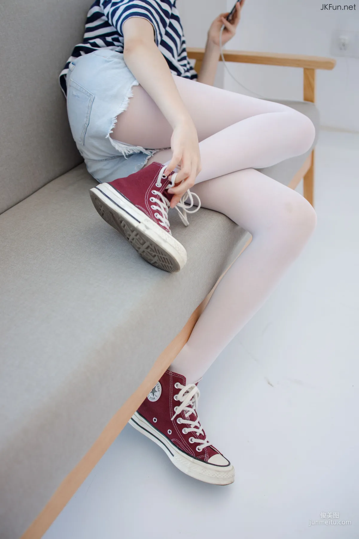 Aika《80D白丝》 [森萝财团] JKFUN-020 写真集13