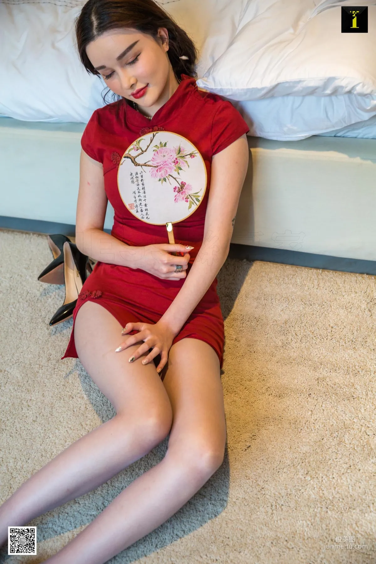 喵姐 《醉酒的紅旗袍》 [異思趣向IESS] 寫真集 14