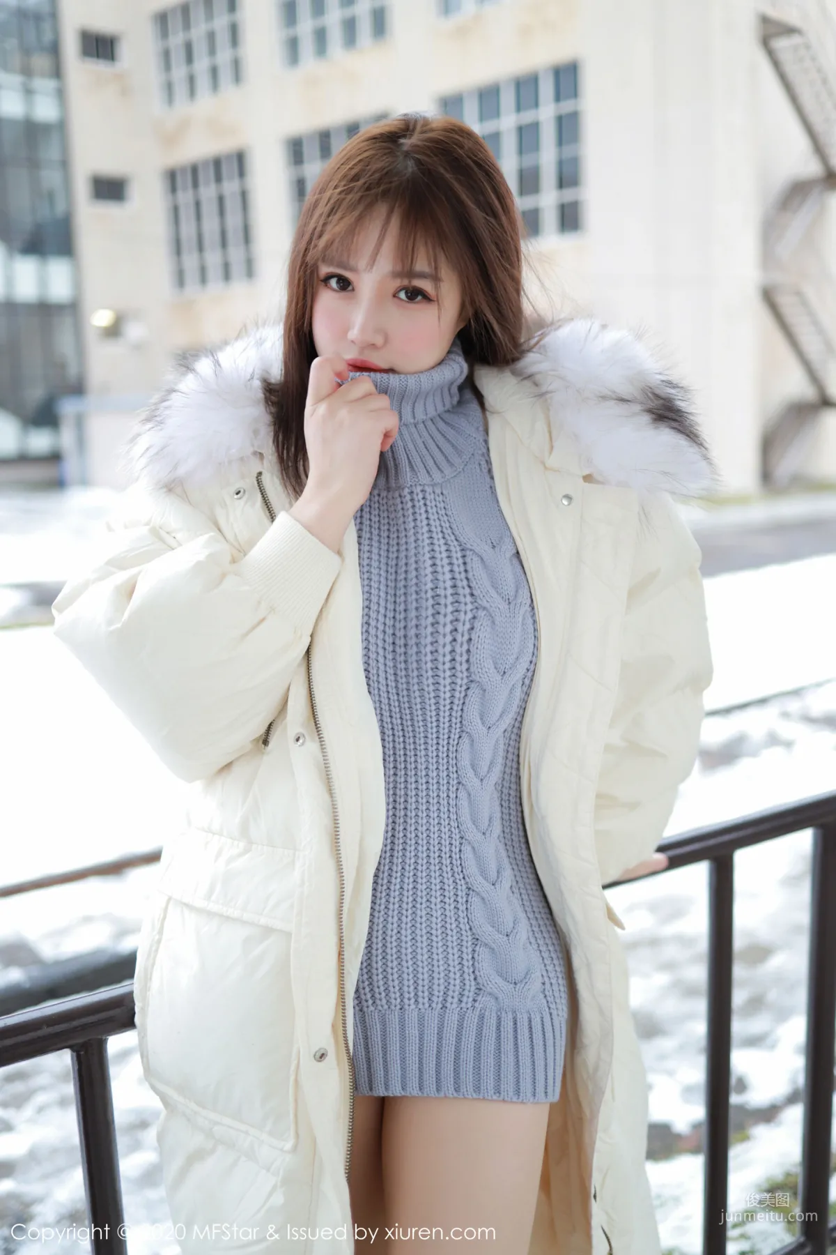 恩率babe《性感開背毛衣系列》 [模範學院MFStar] Vol.262 寫真集 20