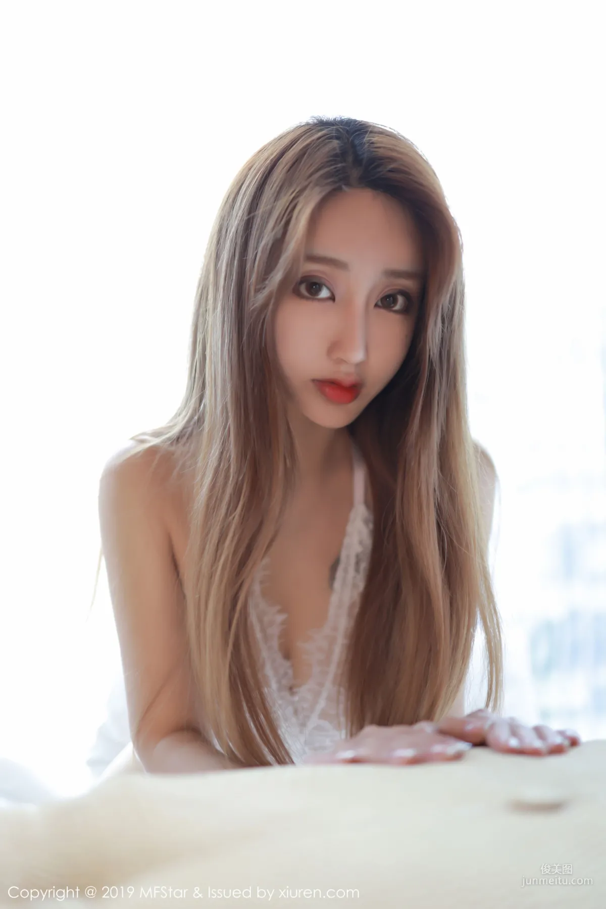 Betty林子欣《真空薄透的镂空内衣》 [模範學院MFStar] Vol.245 寫真集 38