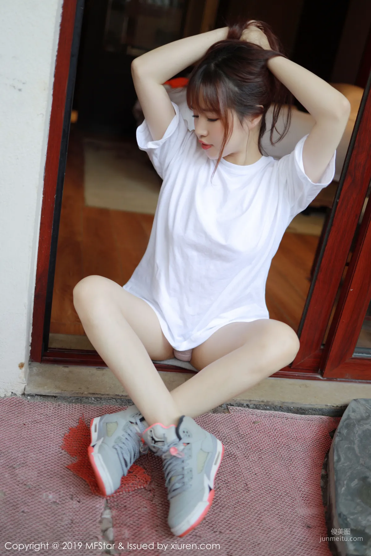 恩率babe《童顔巨乳性感美女》 [模範學院MFStar] Vol.237 寫真集 1