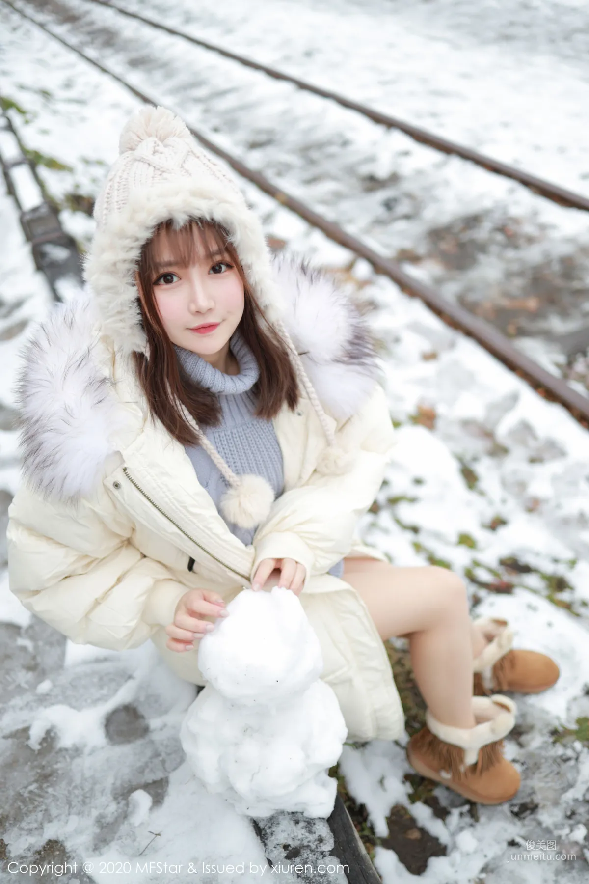 恩率babe《性感開背毛衣系列》 [模範學院MFStar] Vol.262 寫真集 12