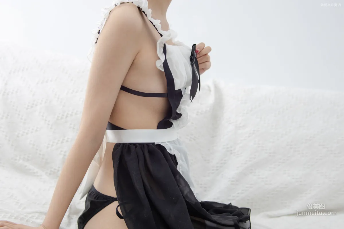 卉子《80D白色過膝襪》 [森蘿财團] JKFUN-057 寫真集 20