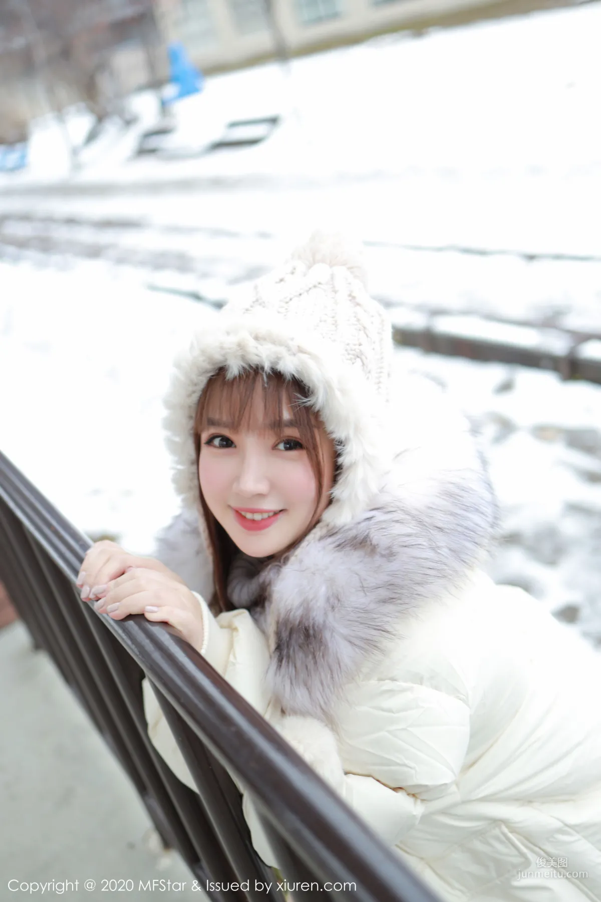 恩率babe《性感開背毛衣系列》 [模範學院MFStar] Vol.262 寫真集 5