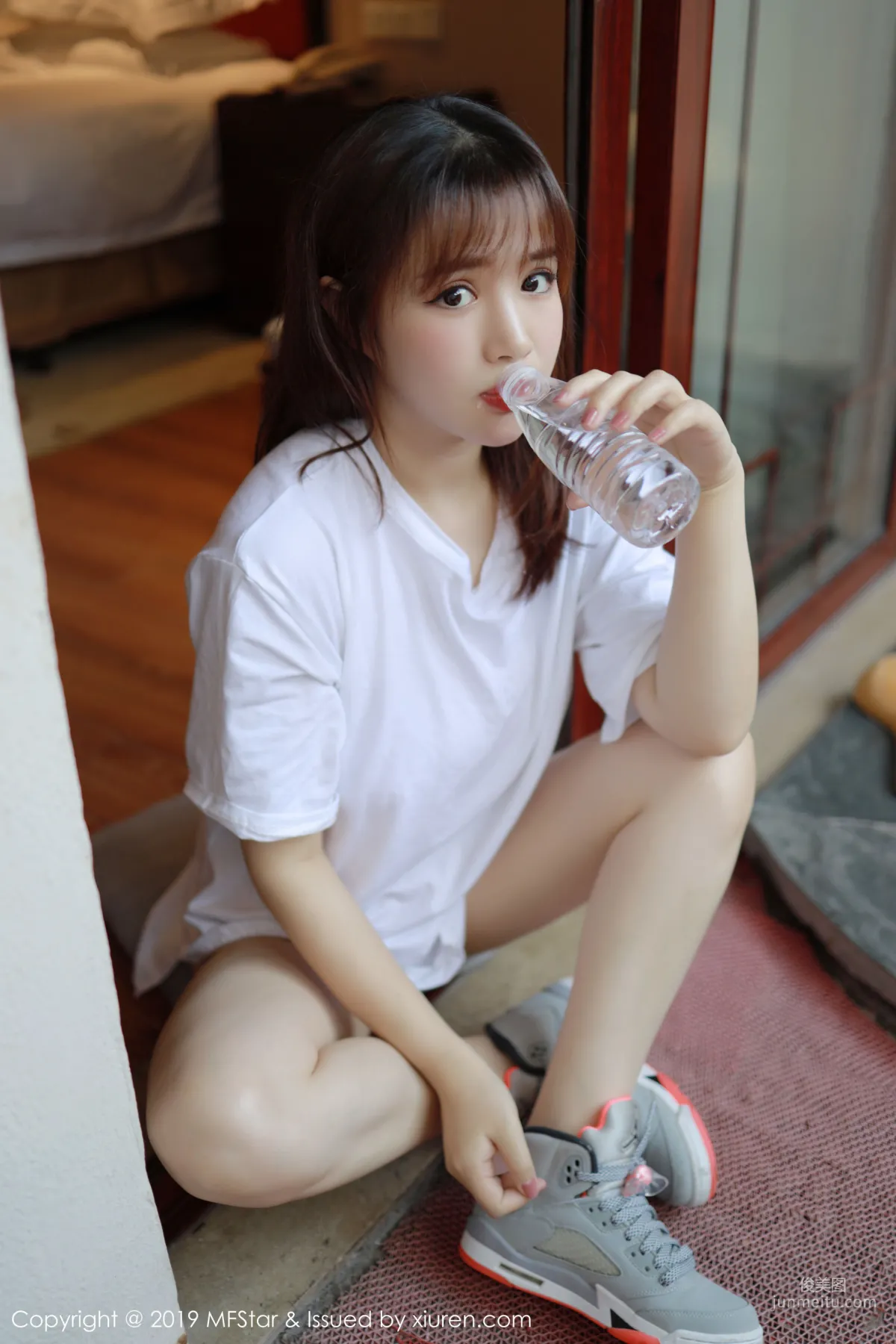恩率babe《童顔巨乳性感美女》 [模範學院MFStar] Vol.237 寫真集 4
