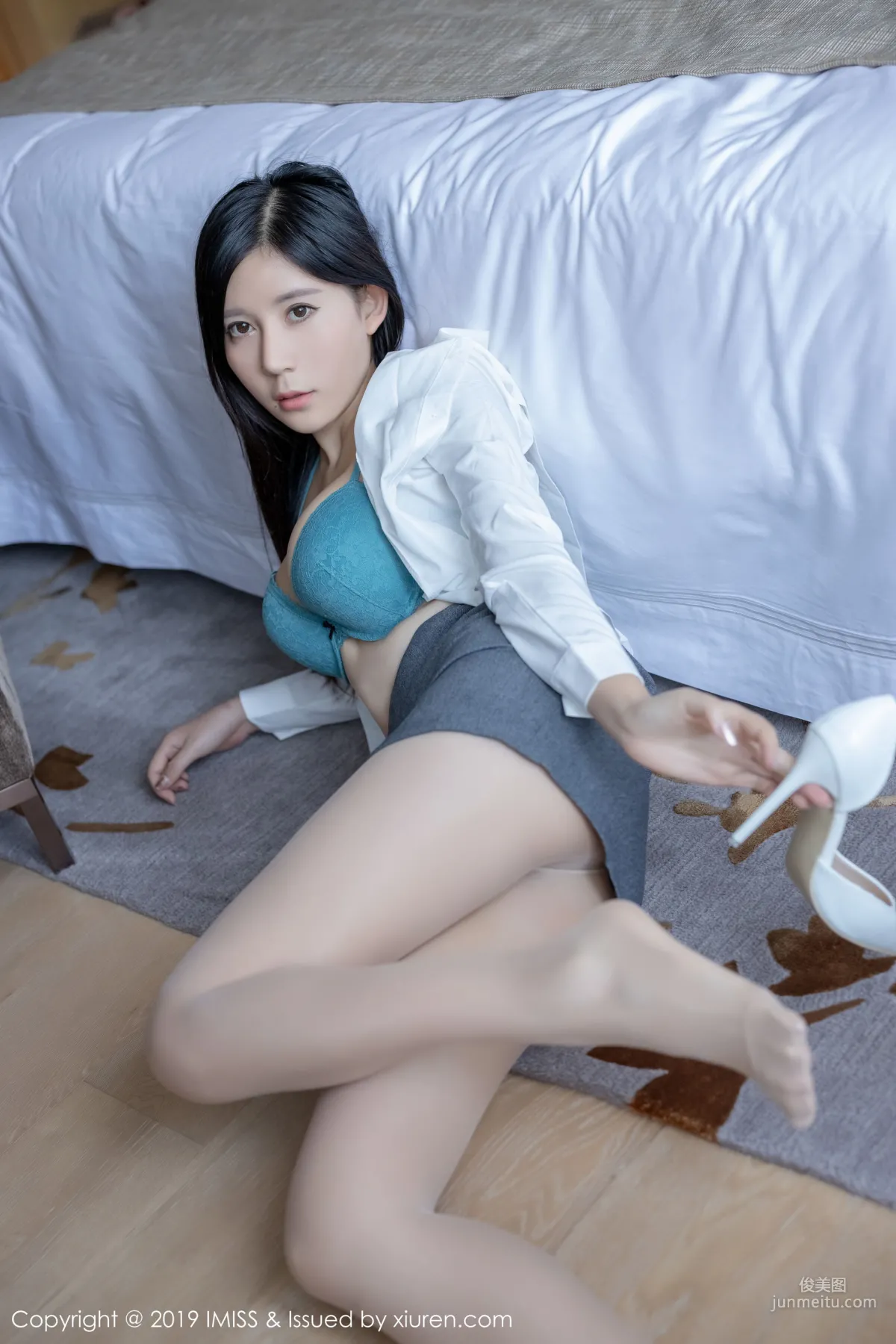 nova李雅《性感秘書絲襪美腿》 [愛蜜社IMiss] Vol.409 寫真集 21