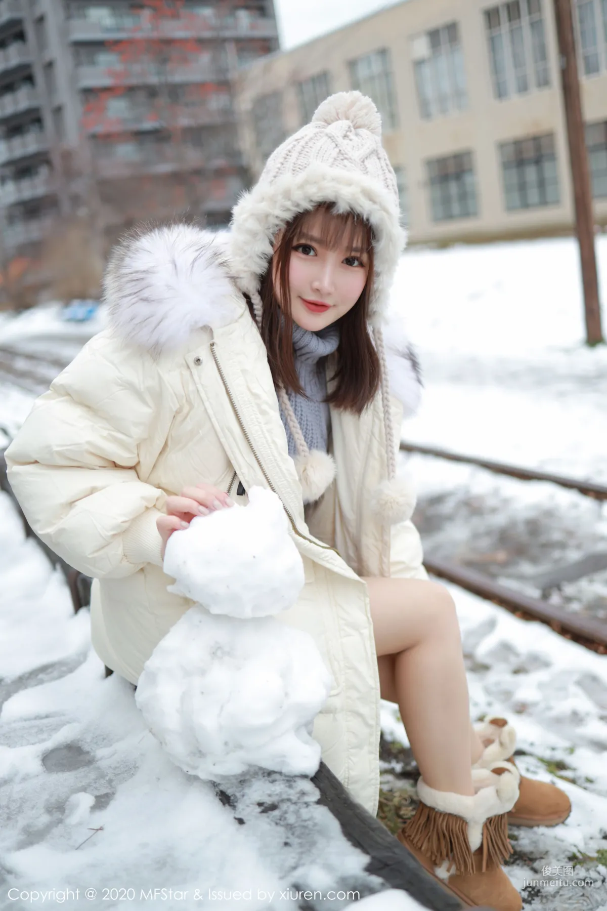 恩率babe《性感開背毛衣系列》 [模範學院MFStar] Vol.262 寫真集 13
