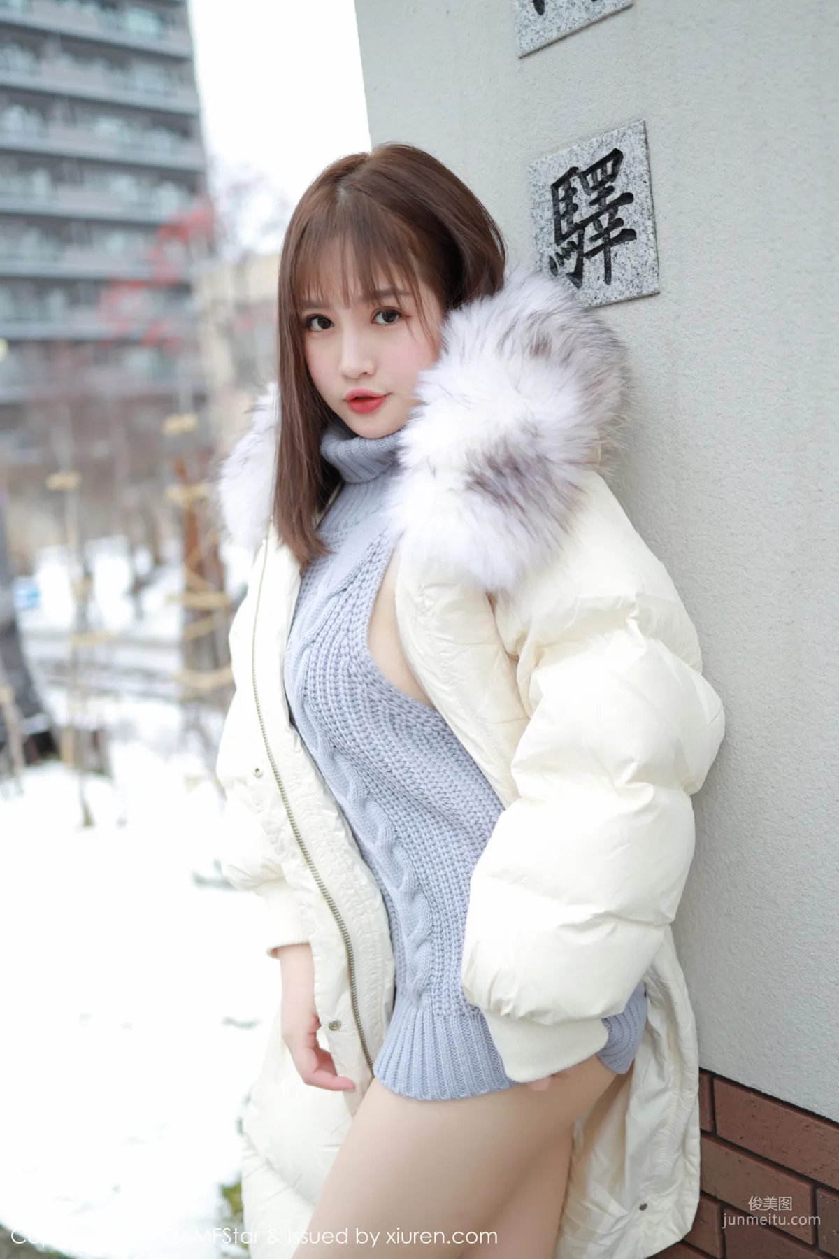 恩率babe《性感開背毛衣系列》 [模範學院MFStar] Vol.262 寫真集 23