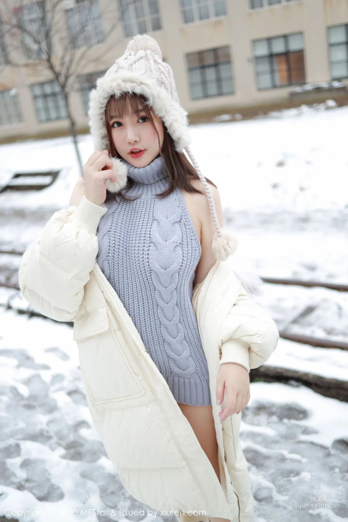 恩率babe《性感開背毛衣系列》 [模範學院MFStar] Vol.262 寫真集 10