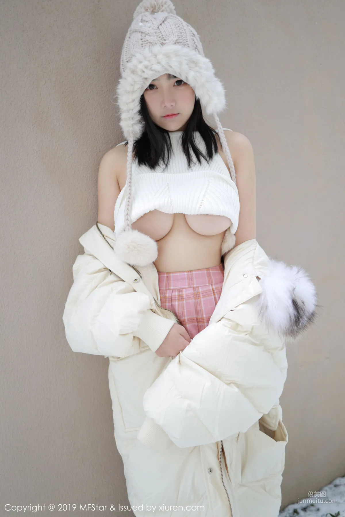 徐微微mia《冰天雪地街拍》 [模範學院MFStar] Vol.246 寫真集 47